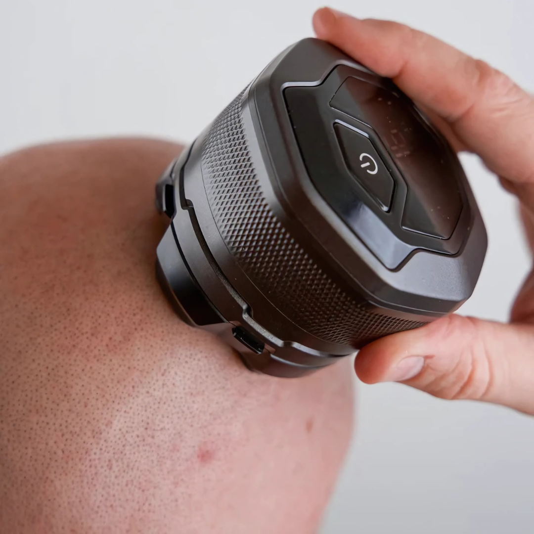 Glattkopf Pro Rasierer – Premium Rasierer für Glatzenträger mit Pflegecreme
