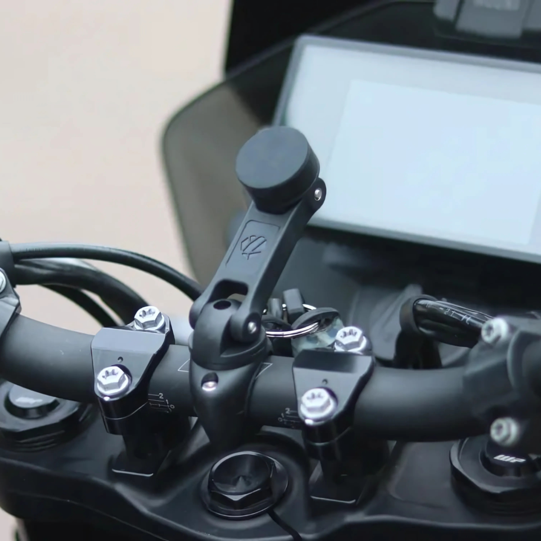 Support magnétique universel pour guidon de moto