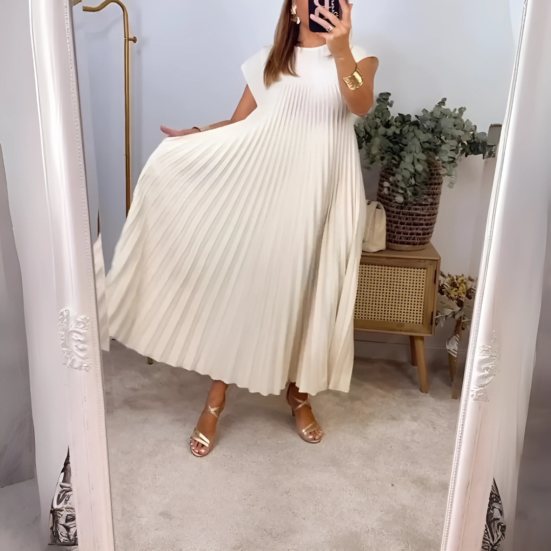 Feminines Faltenkleid mit Gürtel – Elegant & bequem