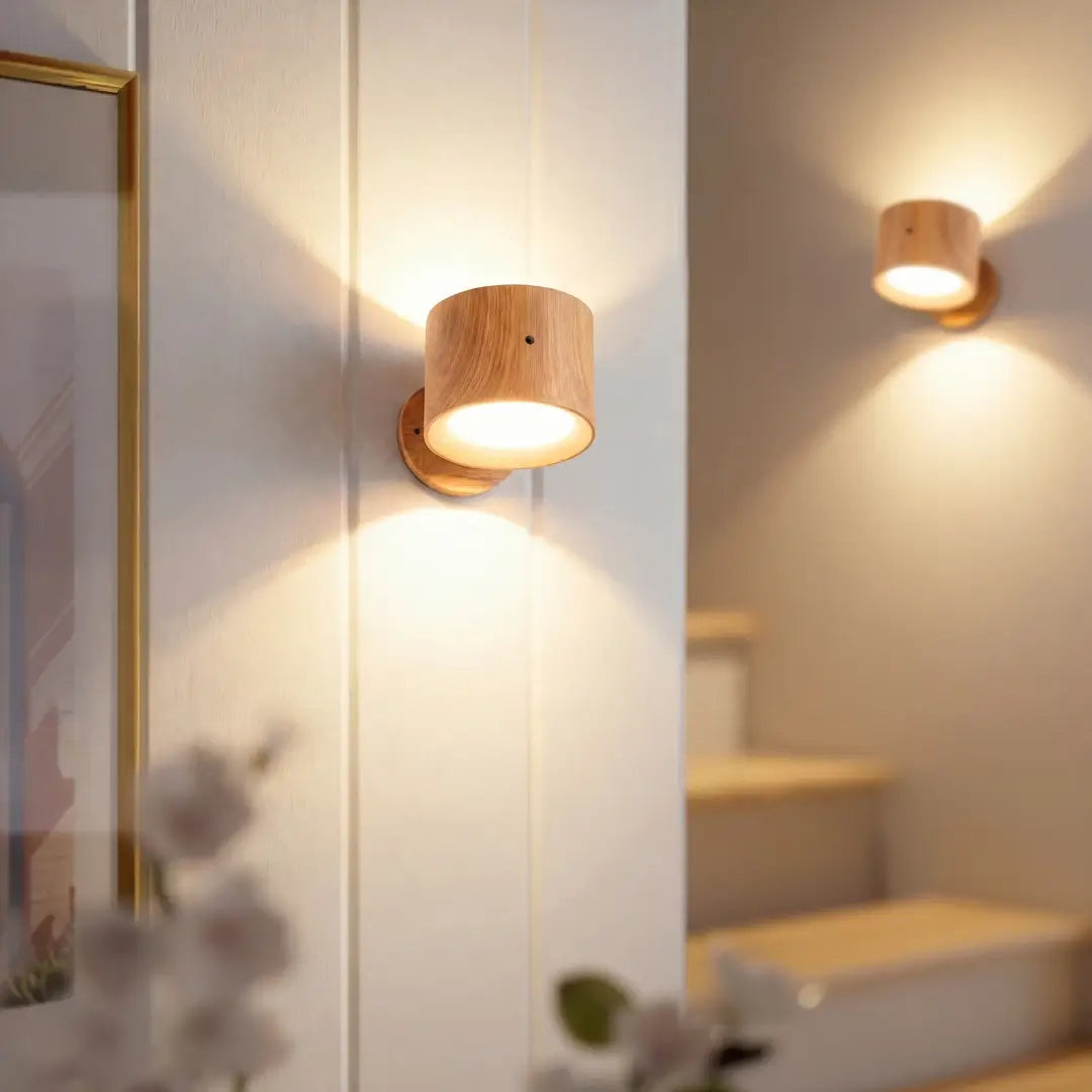 Wiederaufladbare Wandleuchte mit kabelloser Ladefunktion