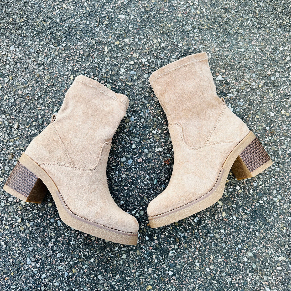Bottes en Suédine Chic et Confortables
