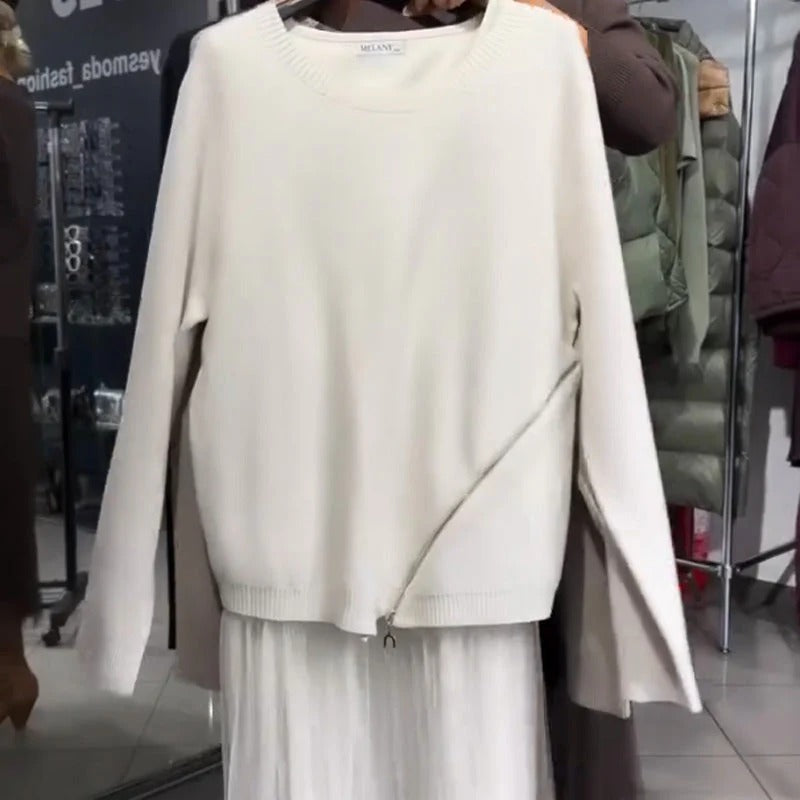 Fließendes Kleid aus Strick und Voile