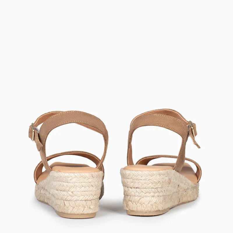 Sandales compensées femme