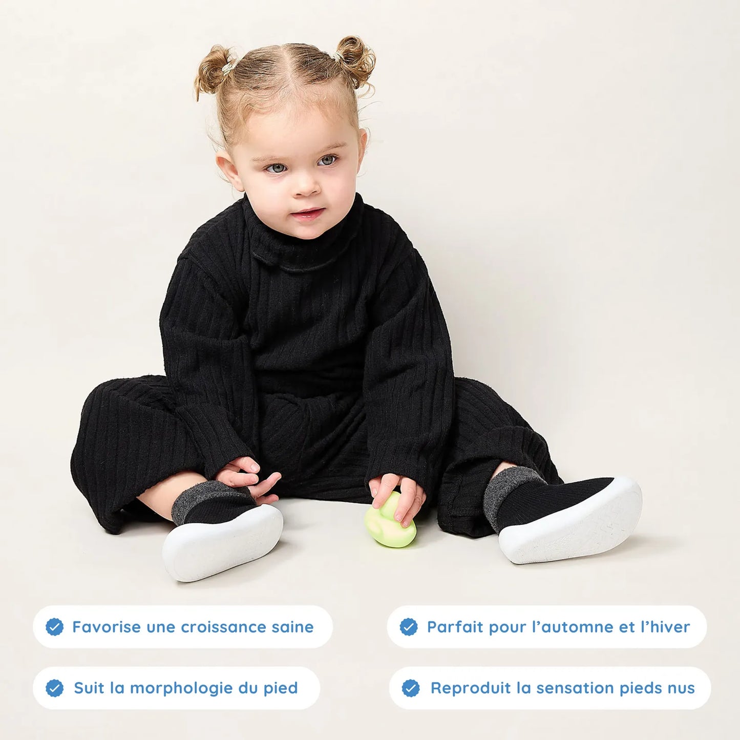 Chaussons bébé en coton épais