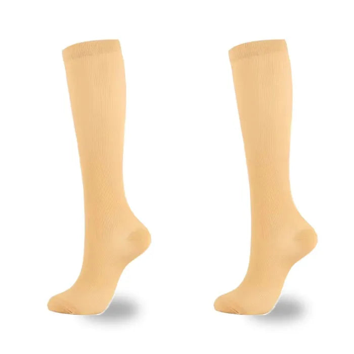 Bas de compression contre les jambes lourdes et douloureuses