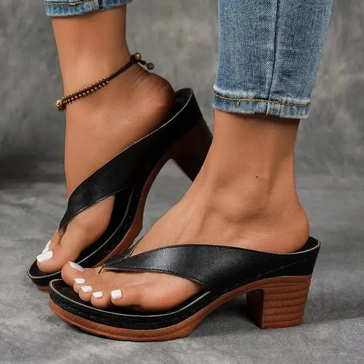 Sandales orthopédiques à talon