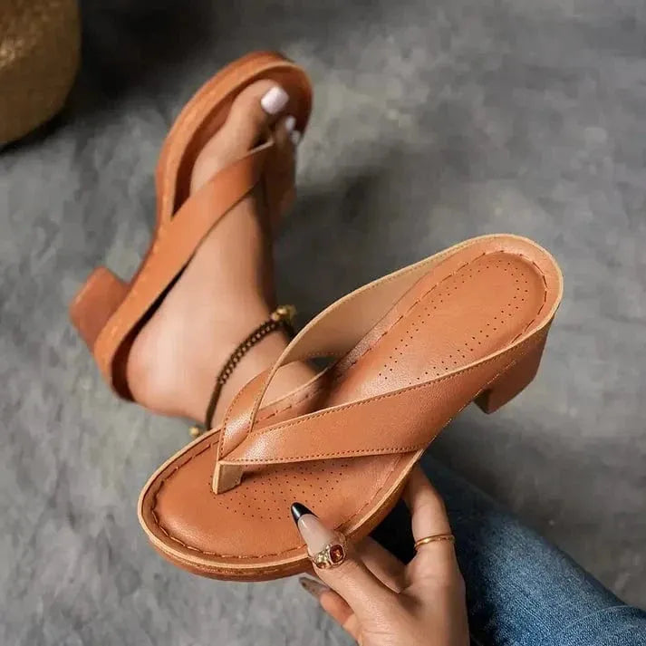 Sandales orthopédiques à talon