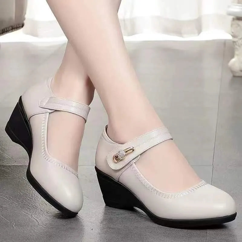 Chaussures à bride élégantes