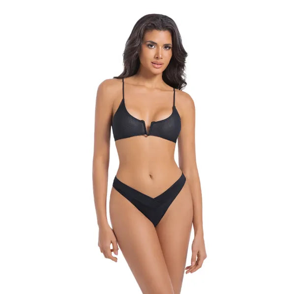 Bikini de bronzage deux pièces sans marques
