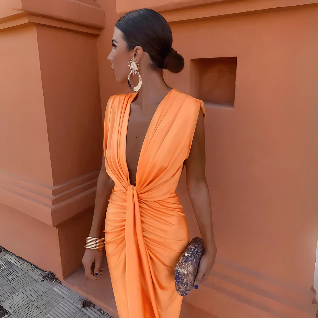 Elegantes Drapiertes Kleid
