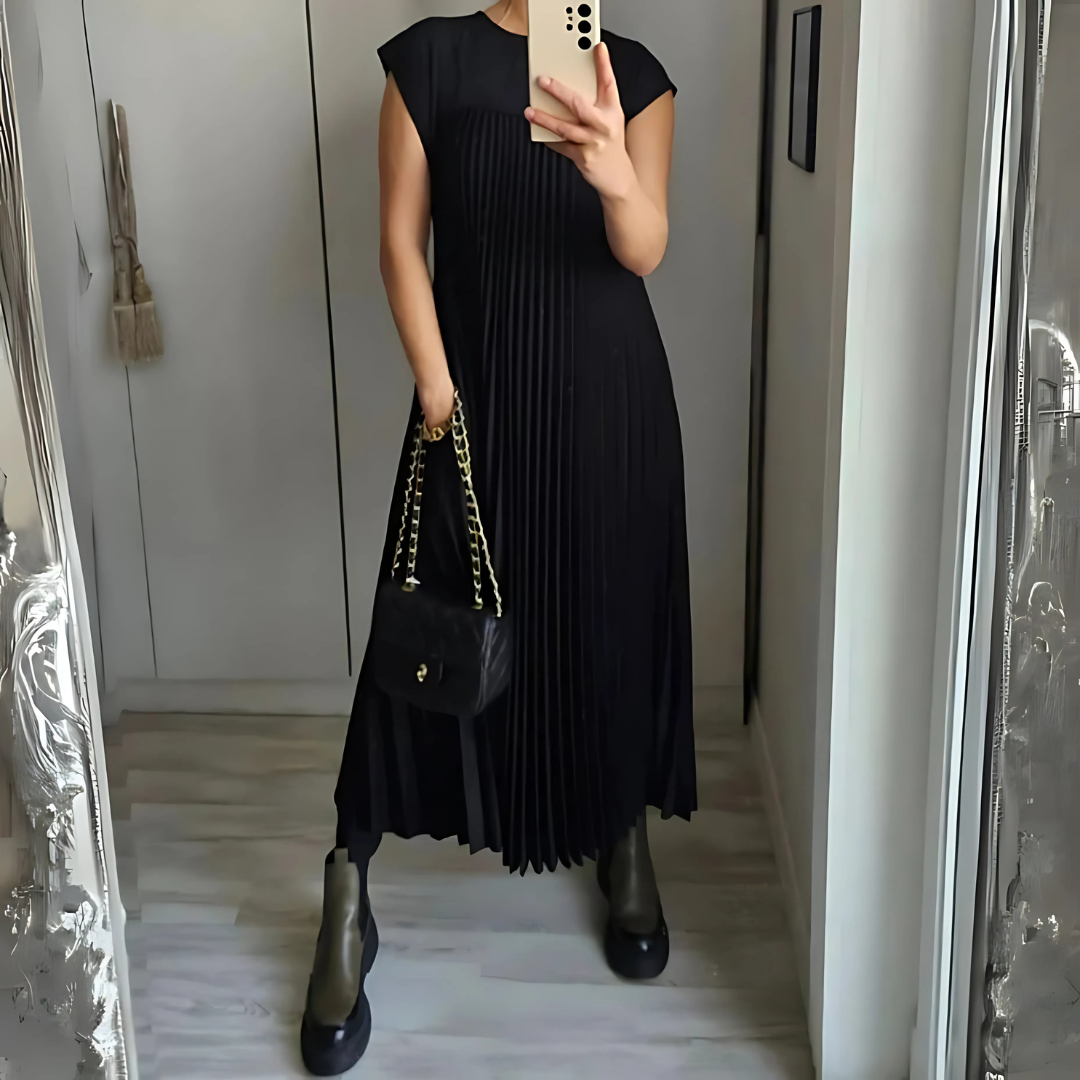 Feminines Faltenkleid mit Gürtel - Elegant & bequem