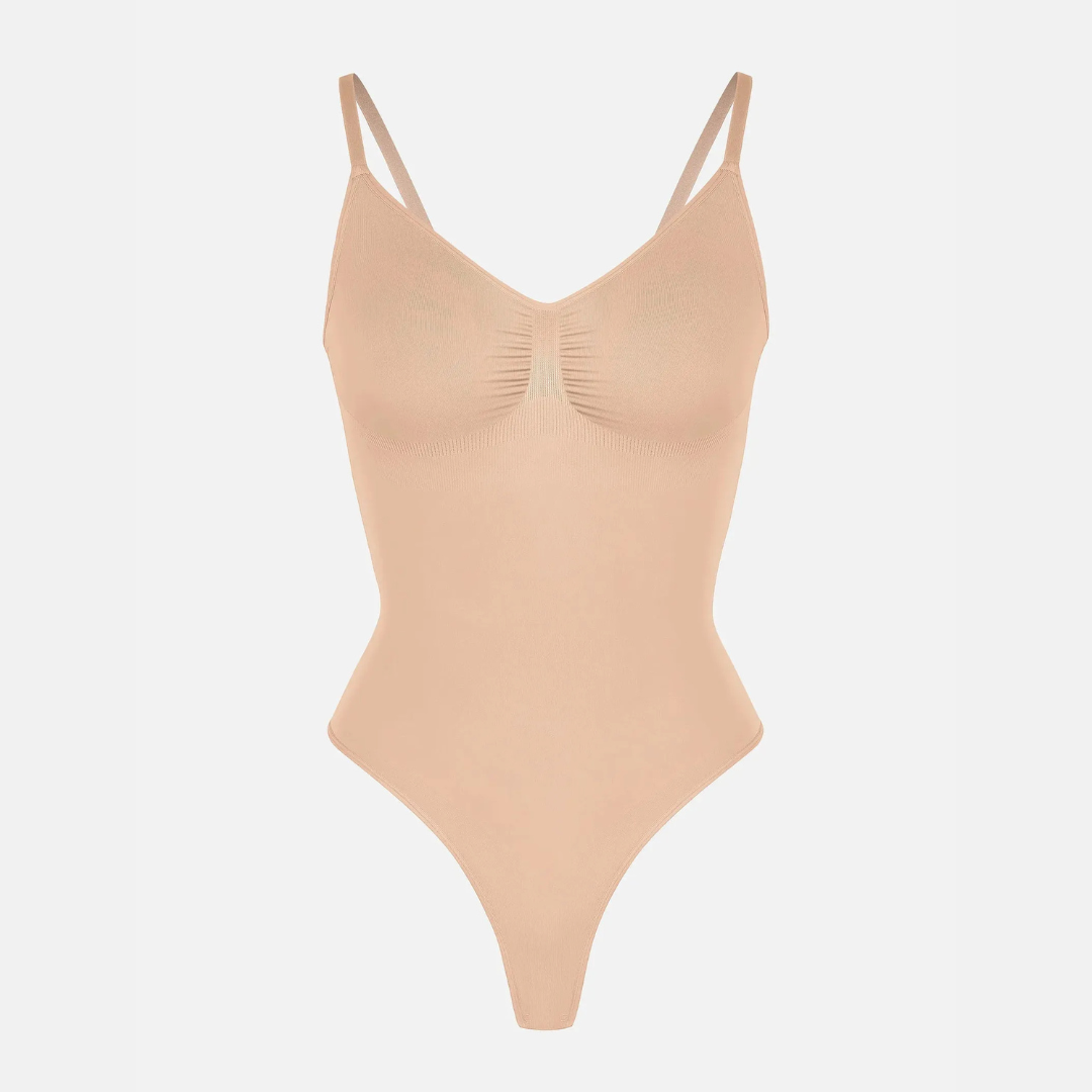 Unsichtbarer formender Body für Frauen