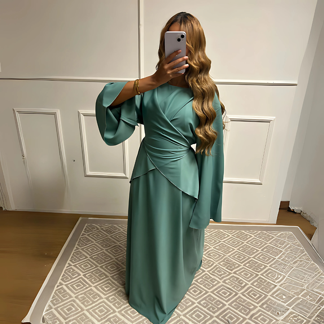Fließende Abaya mit Schmetterlingsärmeln