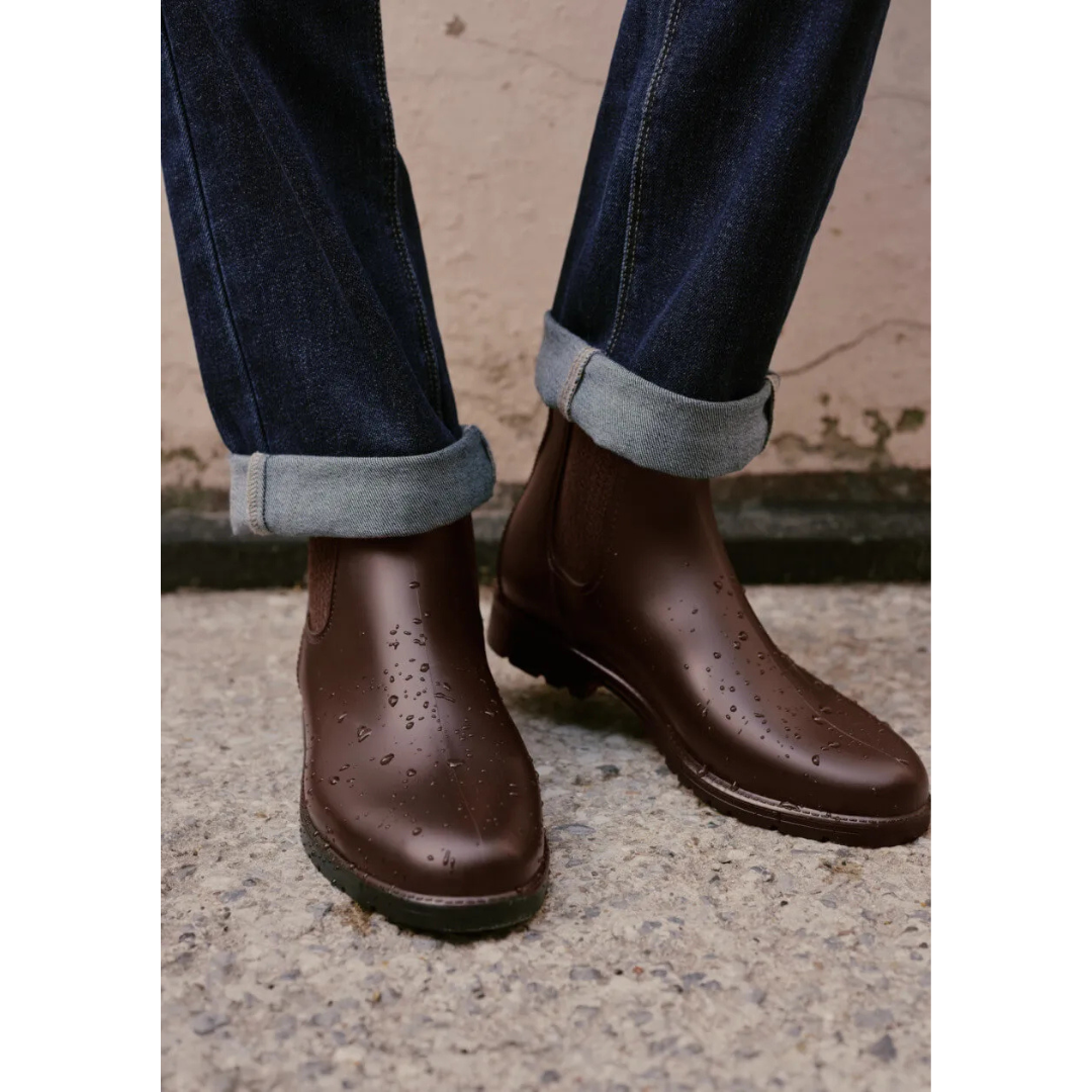 Wasserdichte schwarze Chelsea-Stiefel