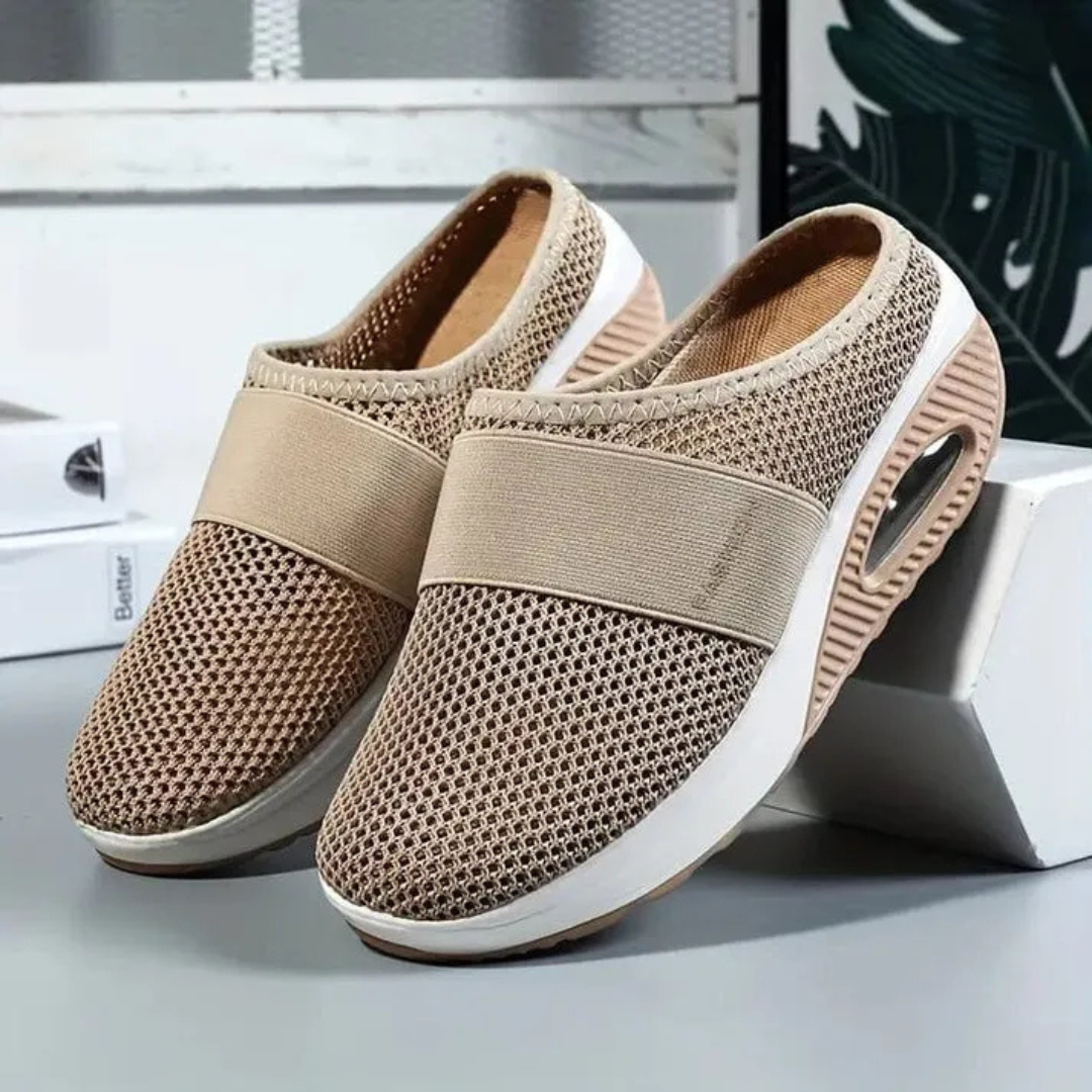Zoccoli comfort da donna con suola ortopedica