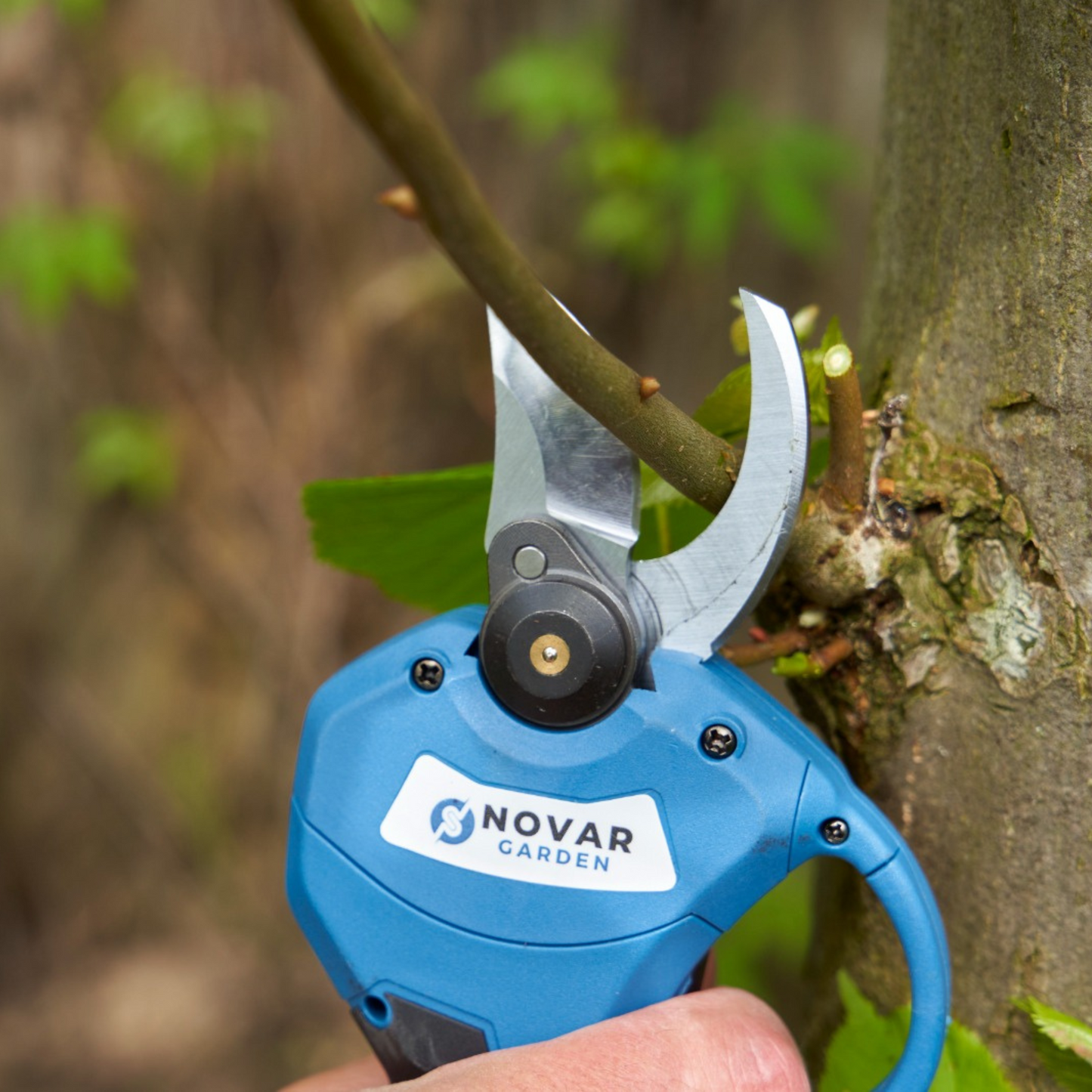 NovarGarden® Effortless Pruning Pack NG2 - Scatola e 4 batterie incluse
