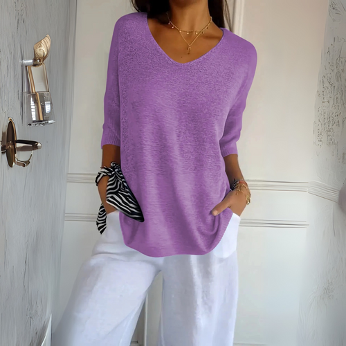 Leggero top con scollo a V in morbida maglia