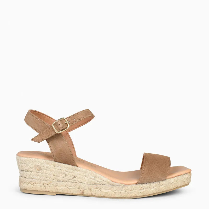 Sandali con zeppa da donna