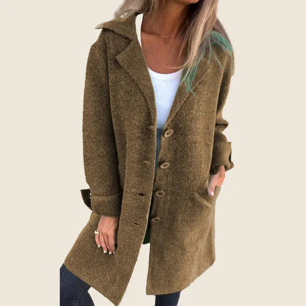 Cappotto lungo da donna per la mezza stagione con risvolti eleganti