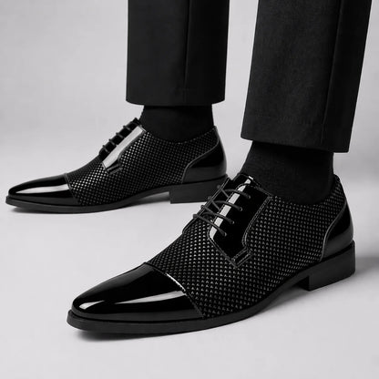 Elegante Richelieu-Herrenschuhe mit Schnürung