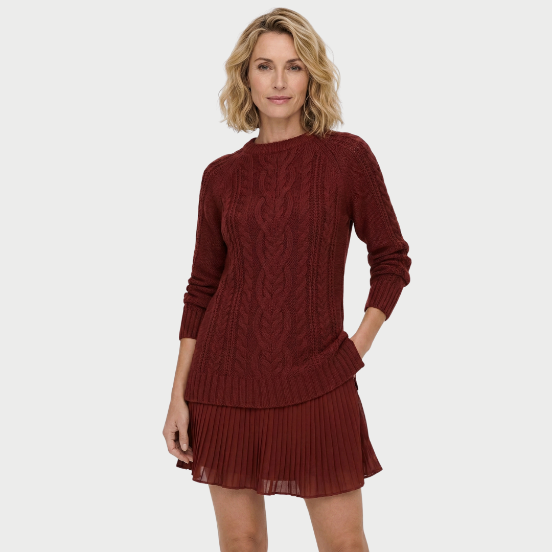 Damenpullover aus Zopfstrick