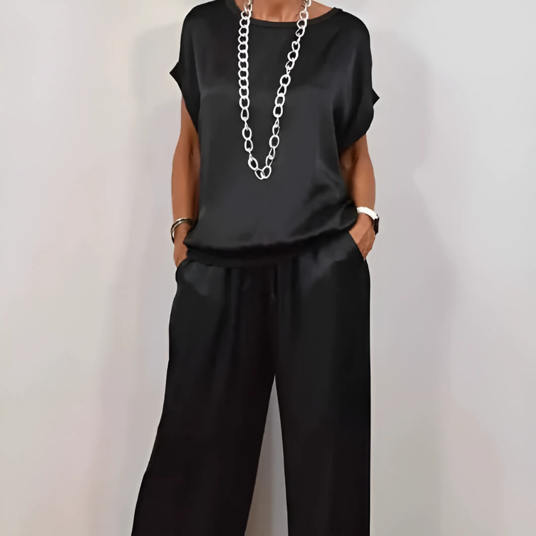 Ensemble satin femme élégant