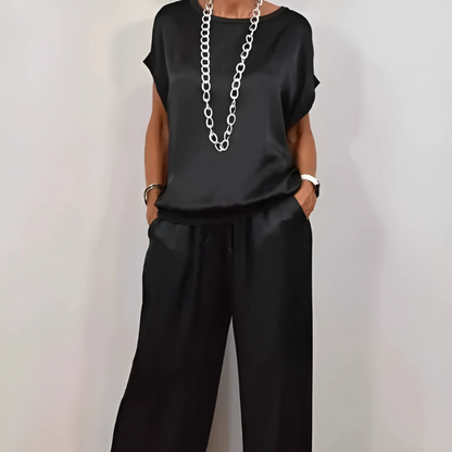 Ensemble satin femme élégant