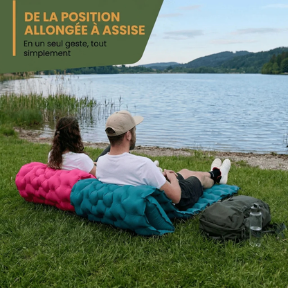 Leichte aufblasbare Campingmatratze mit integrierter Pumpe