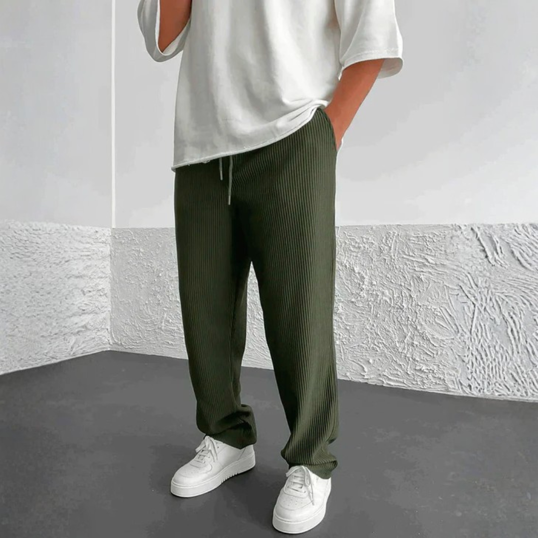 Cordhose mit elastischem Bund