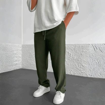 Cordhose mit elastischem Bund