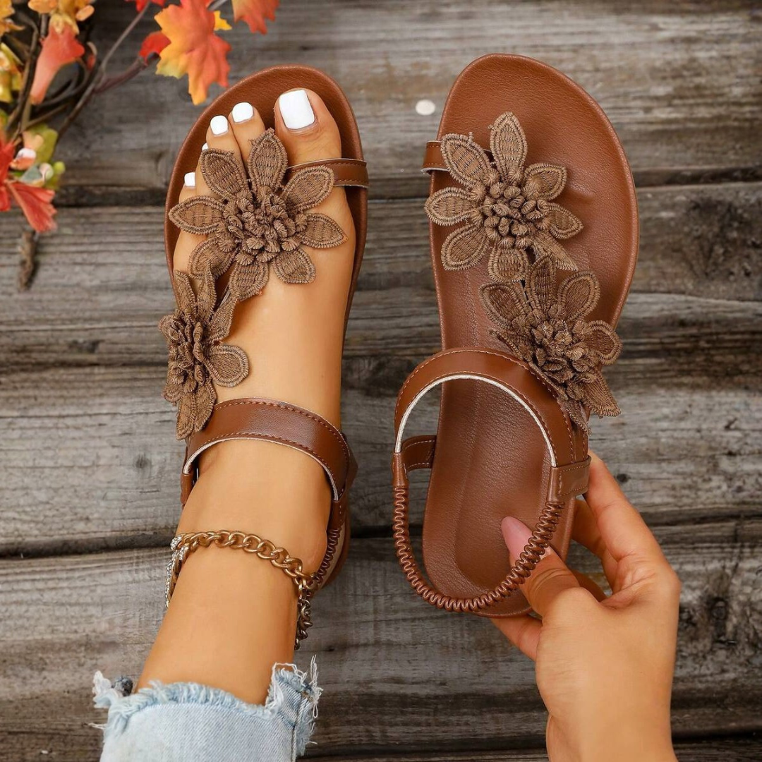 Bequeme Sandalen mit Blumenmuster für Damen