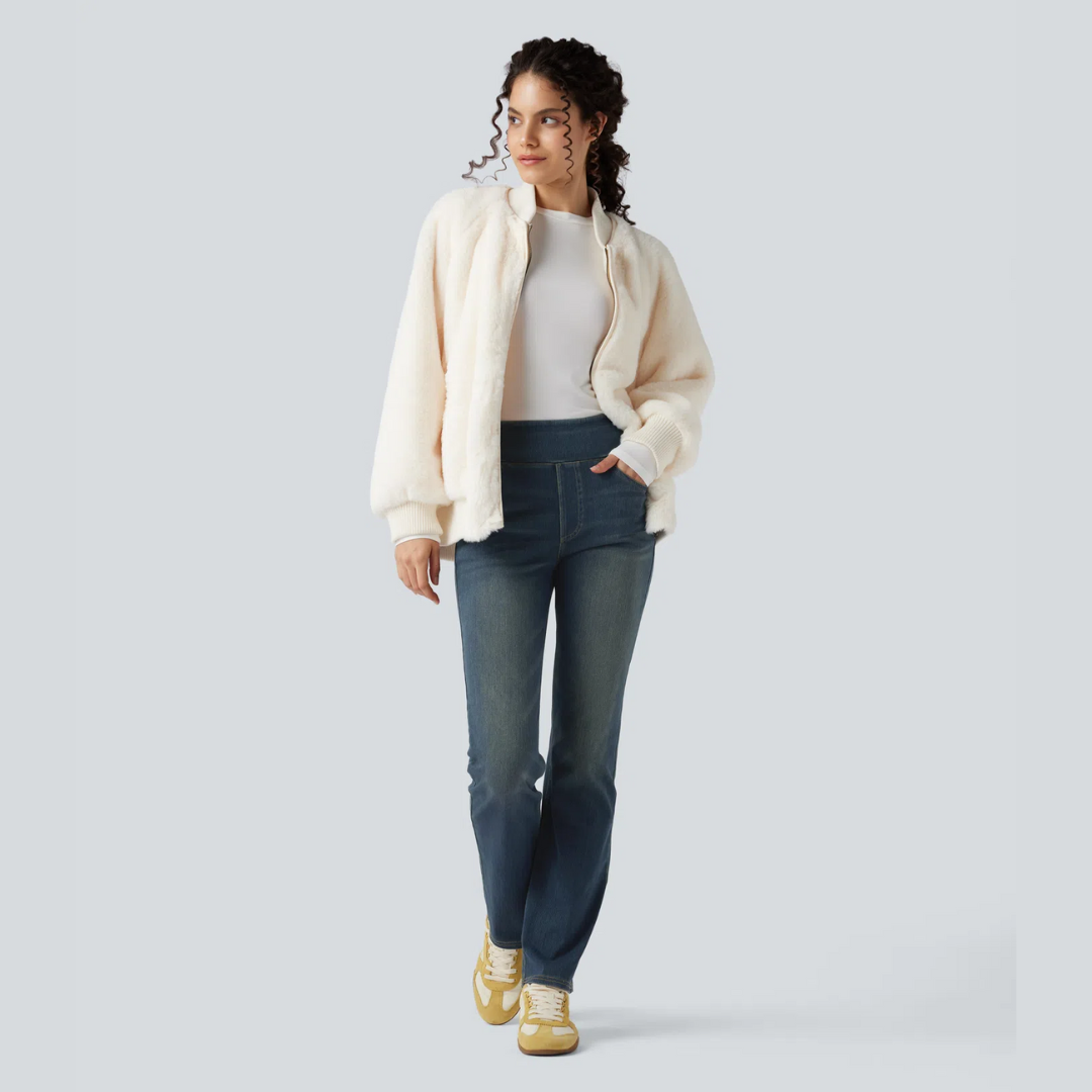 Bootcut-Jeans mit hoher Taille, Stretch und mehreren Taschen