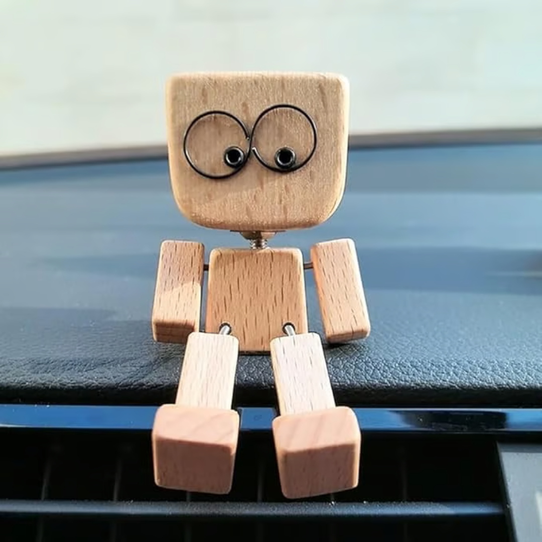 Bewegliche Holzfigur mit magnetischen Gesichtsausdrücken