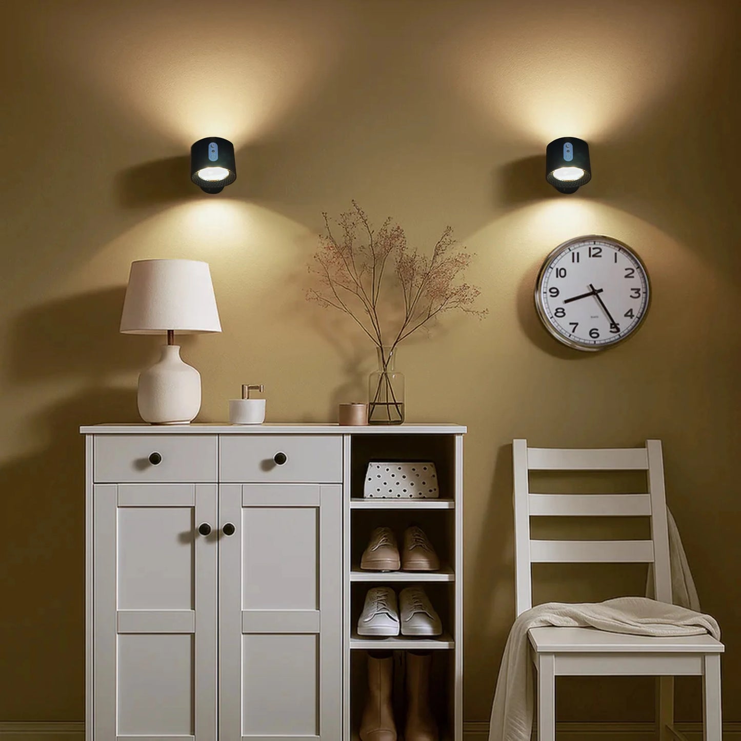 Wiederaufladbare Wandleuchte mit kabelloser Ladefunktion