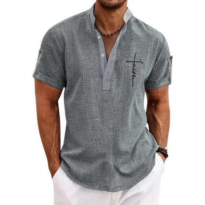 Chemise élégante à manches courtes et col montant