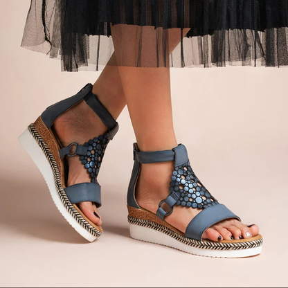 Sandalen mit Keilabsatz