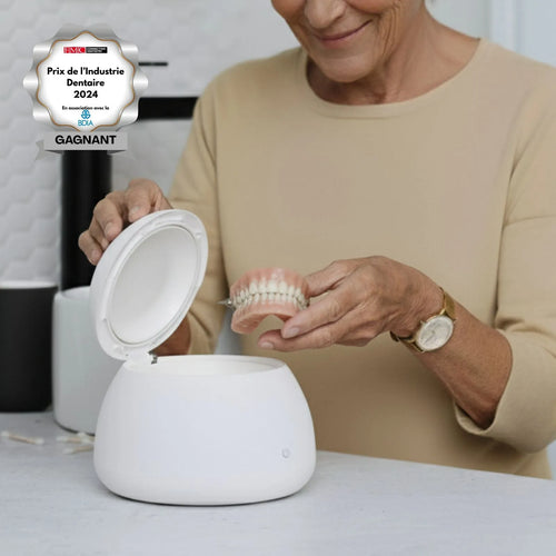 Nettoyeur à ultrasons pour appareils dentaires