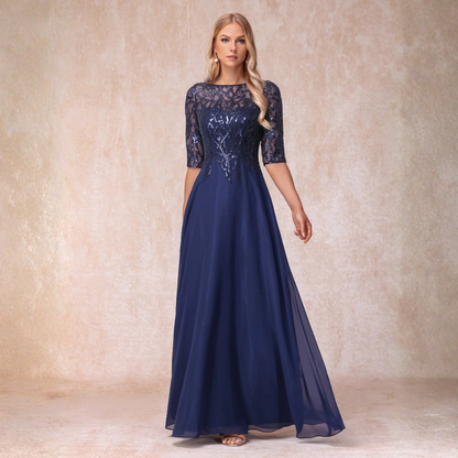 Elegantes, langes Abendkleid aus Spitze