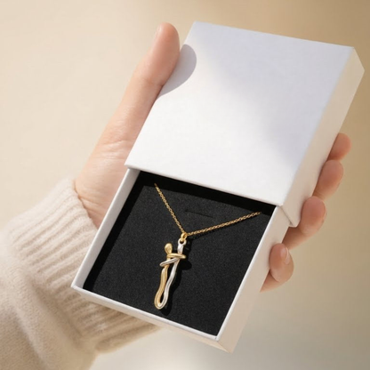 Collier Étreinte Sculptée