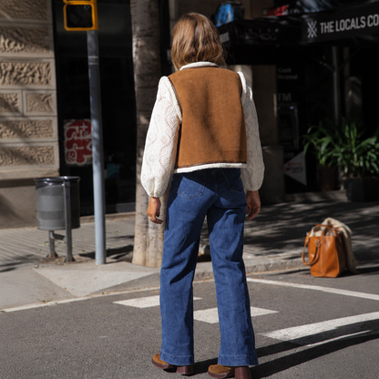 Gilet sans manches femme effet suédine doux et élégant