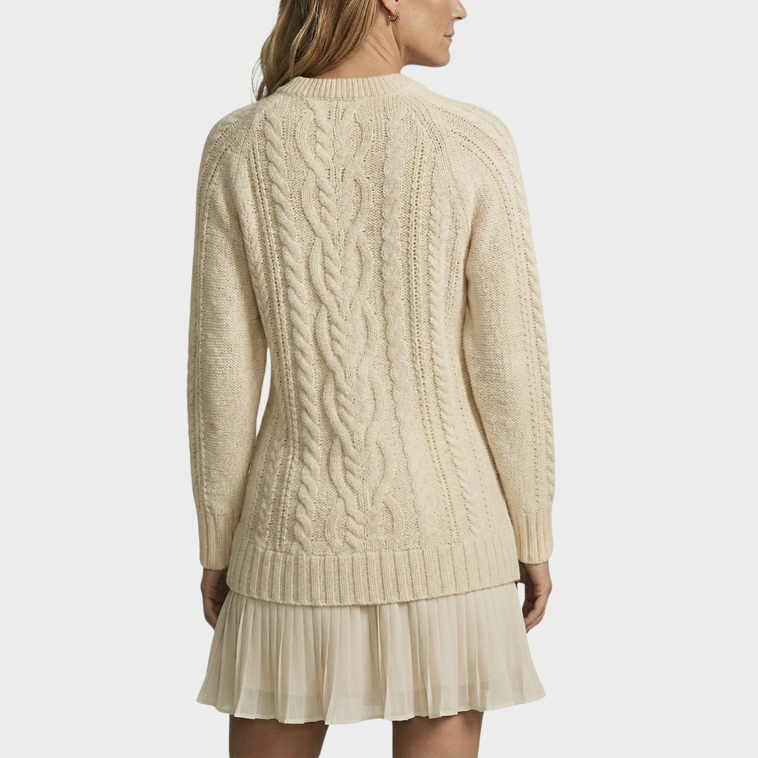 Damenpullover aus Zopfstrick