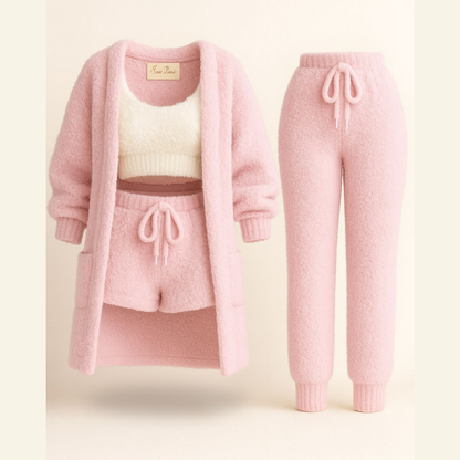 Kuscheliger Pyjama aus Strick