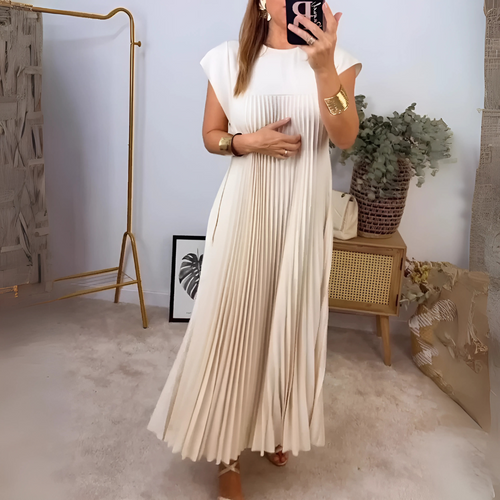 Feminines Faltenkleid mit Gürtel – Elegant & bequem