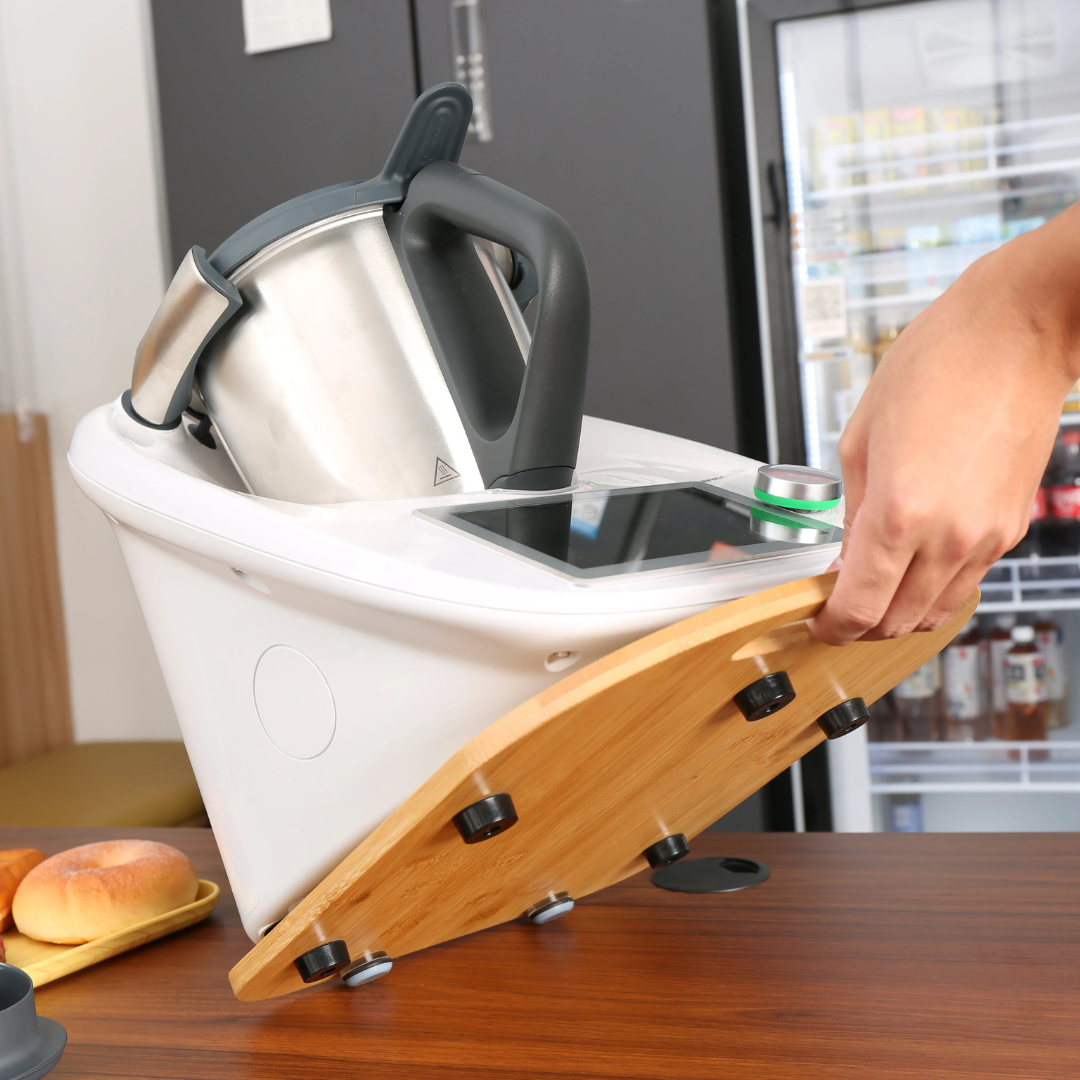 Planche coulissante de protection pour robot culinaire