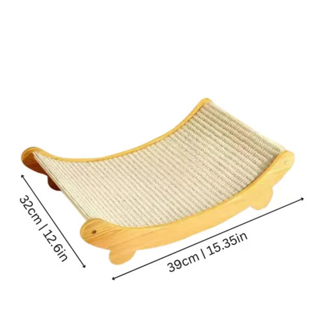 Kratzlounge aus Holz & Sisal