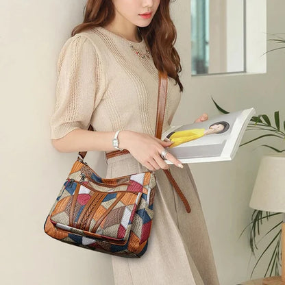 Patchwork-Handtasche aus strukturiertem Leder