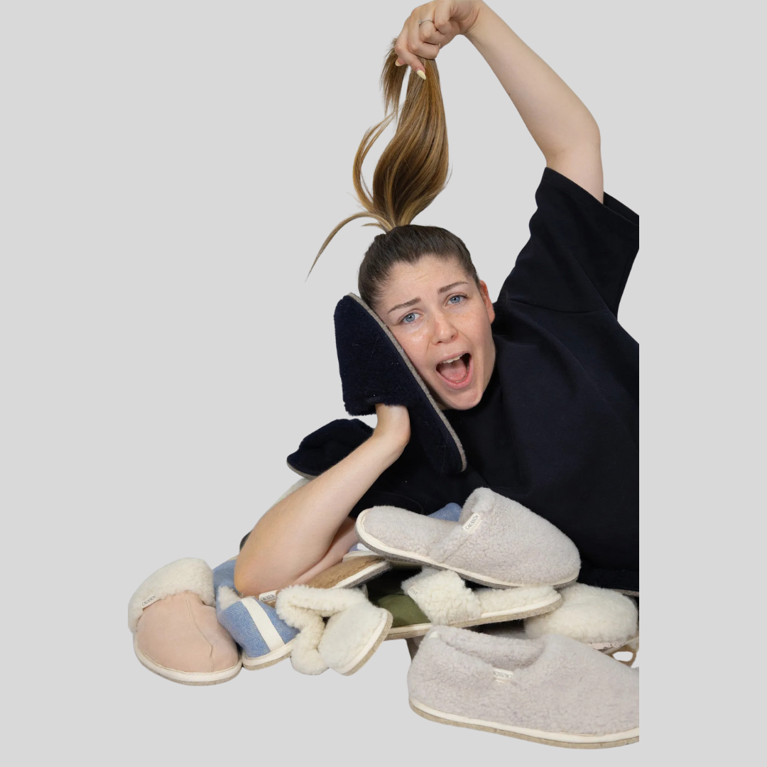 Pantoufles Fluffy en laine gris clair