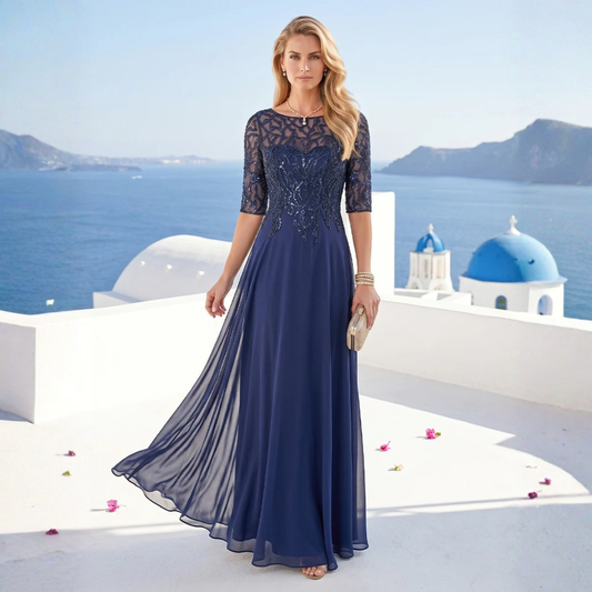 Elegantes, langes Abendkleid aus Spitze