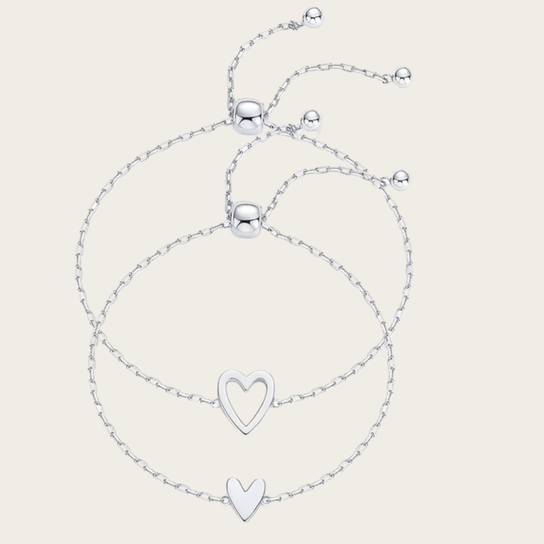 Armband mit bezaubernden Herzen, vergoldet