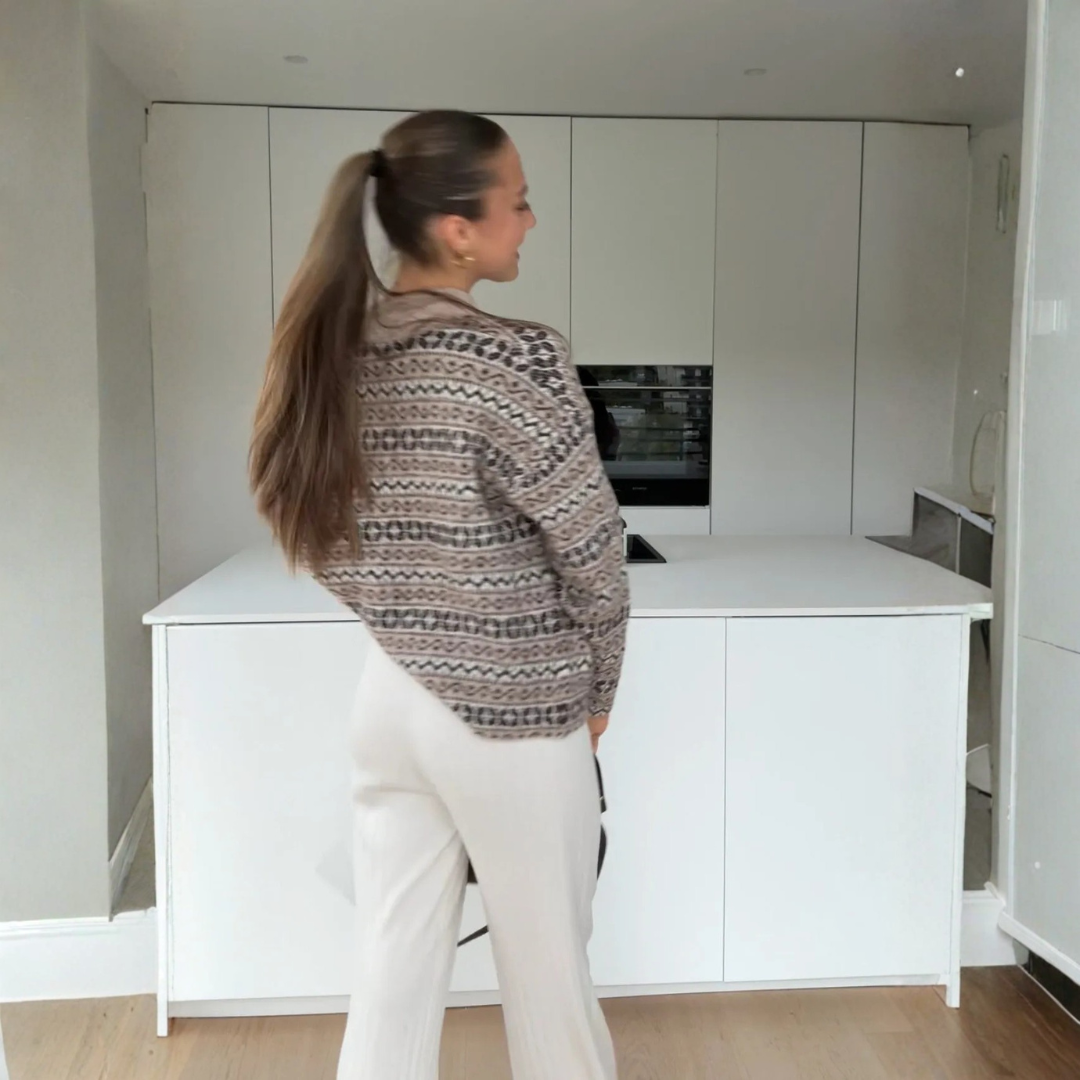 Gemusterter Winter-Cardigan